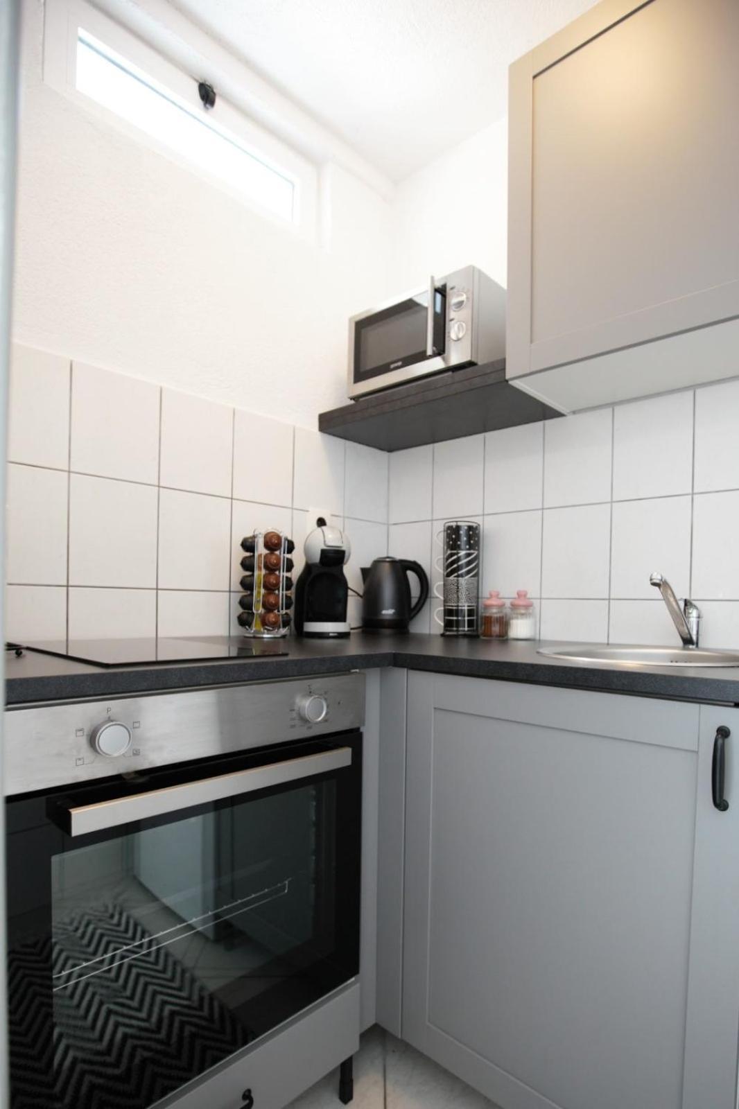 Apartment With Terrace And Sea View - Lucic Трогир Екстериор снимка