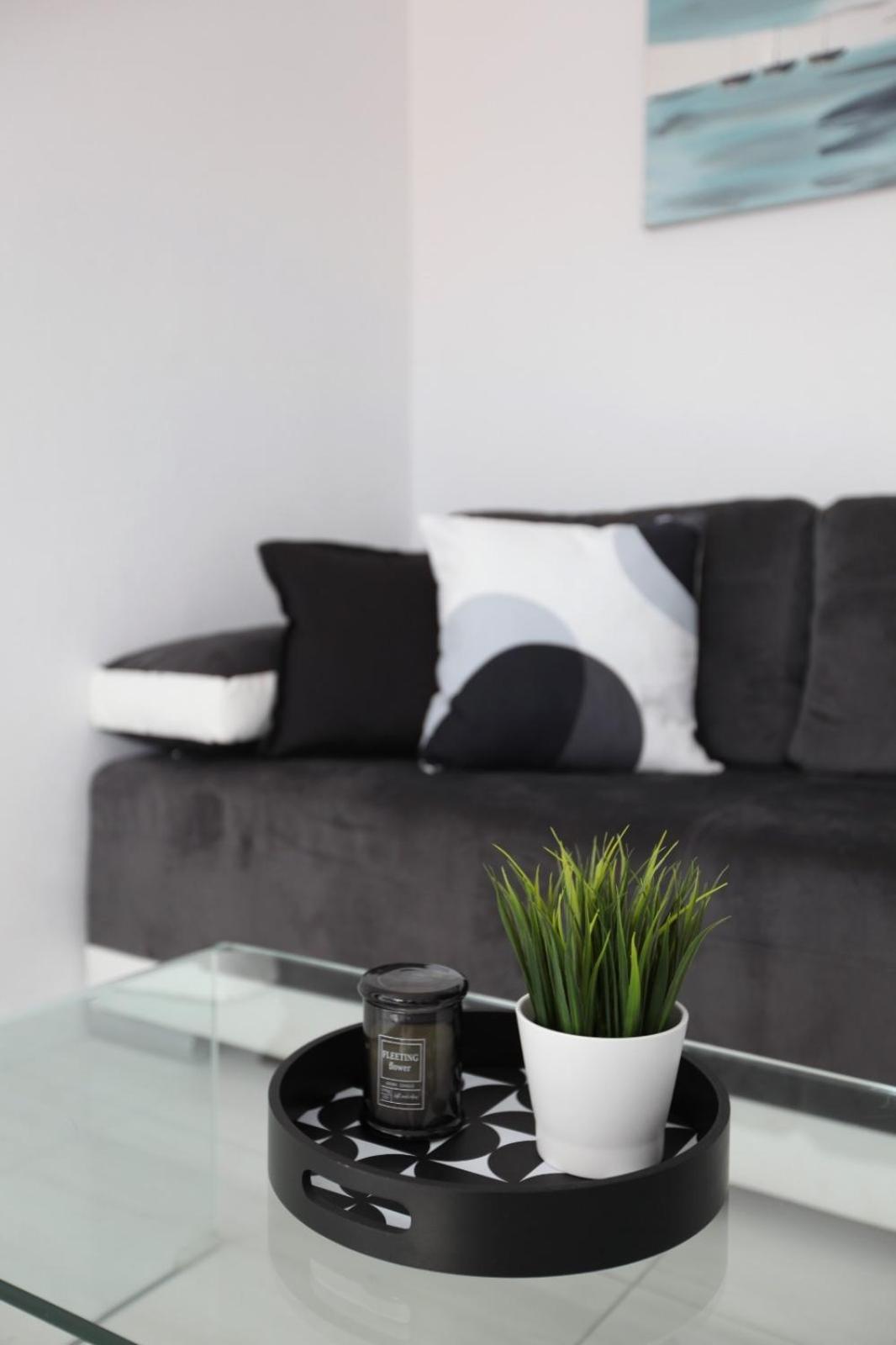 Apartment With Terrace And Sea View - Lucic Трогир Екстериор снимка